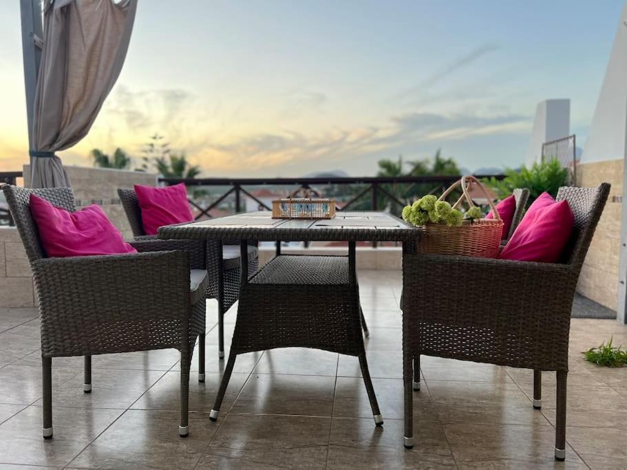 Penthouse In Golf Del Sur Leilighet San Miguel de Abona Eksteriør bilde